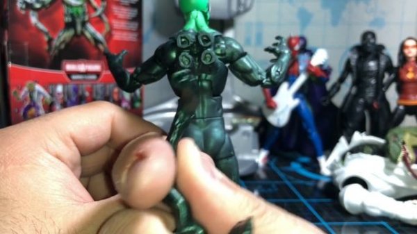 Marvel Legends LASHER Symbiote Spider-Man Lizard BAF Wave Review