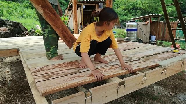 Build Wooden Houses - Make Floors And Build Stairs / Log Cabins Off The Grid. Part 4