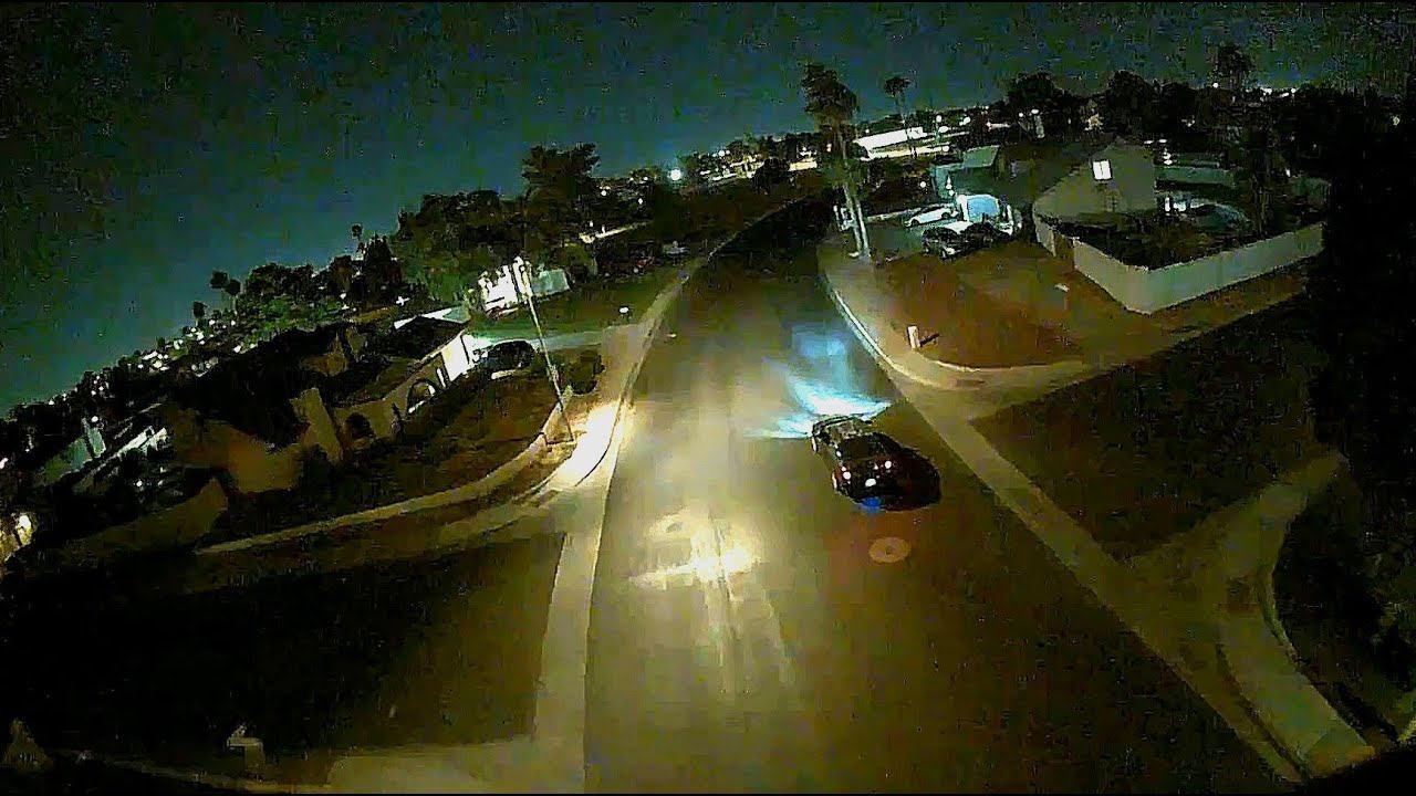 Cinelog 30 DJI FPV Drone - Roaming Neighborhood Cool Evening смотреть онлайн