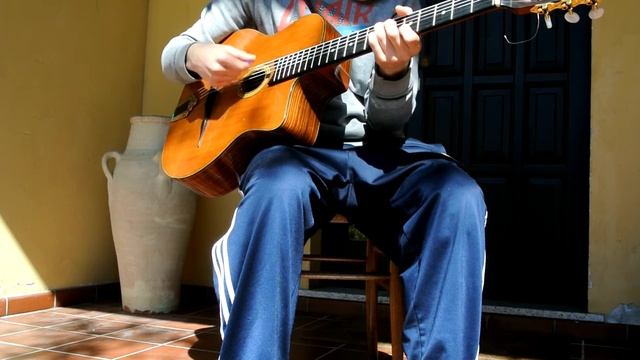 Choosing right guitar gypsy jazz manouche смотреть онлайн