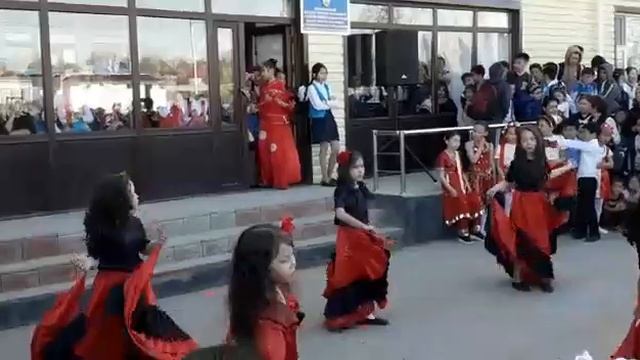 Испан биі.2г сынып.Аружан смотреть онлайн