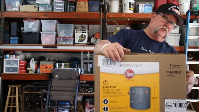 Rheem 6 Gallon Water Heater Unboxing & Install смотреть онлайн