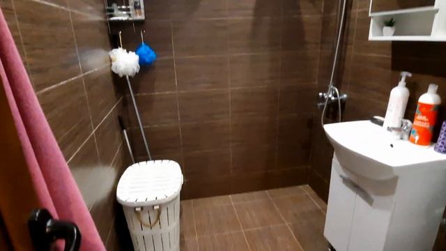 Тера Булгари/готов обзаведен двустаен апартамент преустроен на тристаен, панорама гора смотреть онлайн