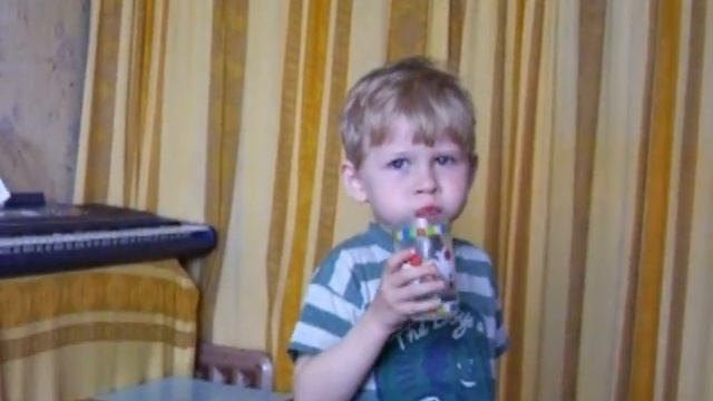 жесть! ребека заставляют пить... смотреть онлайн