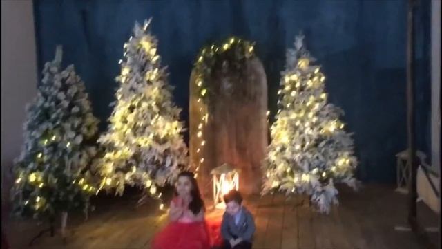 ПОСМОТРИТЕ В КАКУЮ СКАЗКУ ПОПАЛИ ГАЯ И ВАЛЕРА🎄 смотреть онлайн