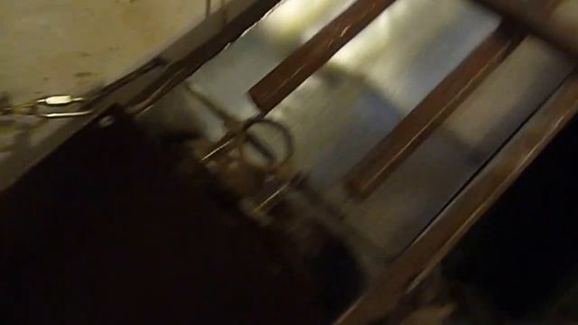 КОТЁЛ С АВТОМАТИЧЕСКОЙ ПОДАЧЕЙ КОЛОТЫХ ДРОВ СВОИМИ РУКАМИ // АВТОМАТИЧЕСКИЕ КОТЛЫ #2 // смотреть онлайн