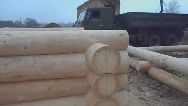 Как обрабатываются и укладываются бревна смотреть онлайн
