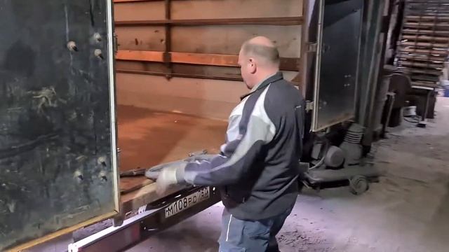 Отгрузка готовой продукции в сборочный цех.