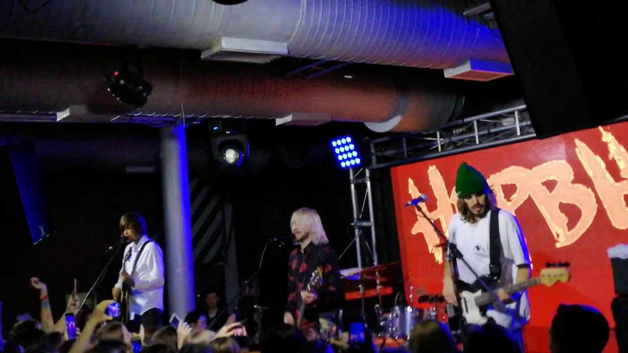 Нервы - Из бара (Пермь 27.11.2018) смотреть онлайн