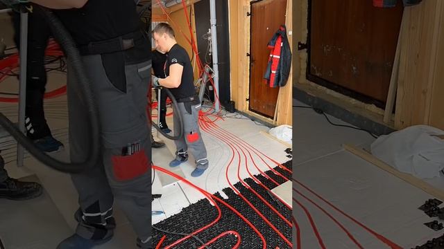 Мотаем тёплый пол. Shorts 35 смотреть онлайн