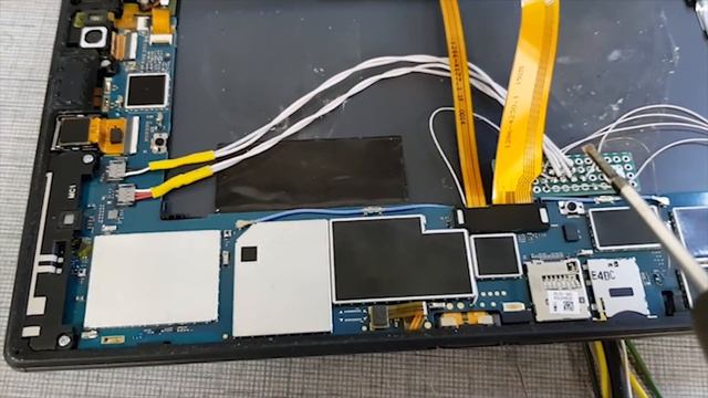 Доработанный планшет Sony Tablet Z3 Compact смотреть онлайн