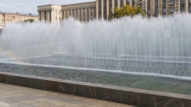 13. 09. 2022 г. Фонтаны на Московском проспекте. смотреть онлайн