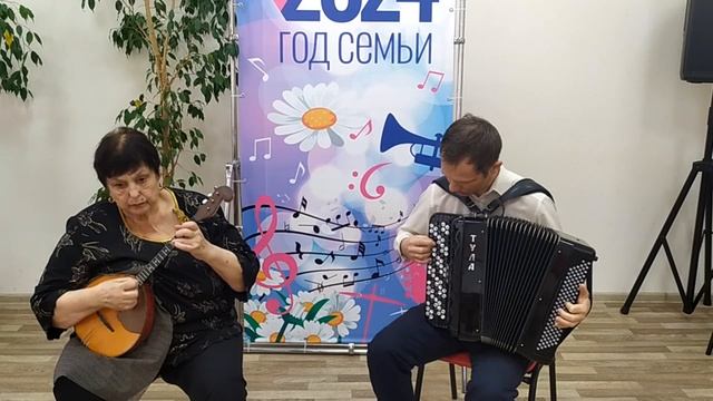 А. Новиков «Смуглянка» смотреть онлайн