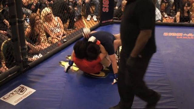 Jaime Leon Hernandez vs Eric Higaonna смотреть онлайн