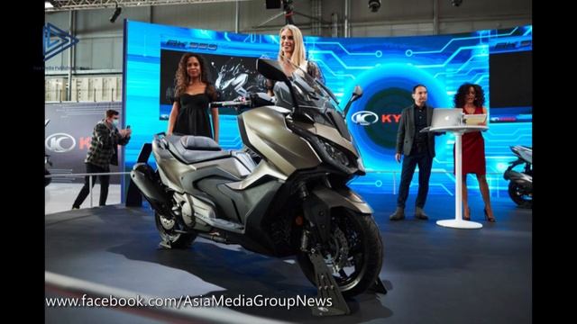 Brand-New KYMCO AK 550 Takes 'Super Touring' Concept to the Next Level смотреть онлайн