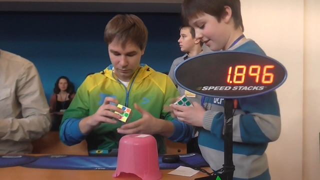 Максим Чечнев на Kharkiv Winter 2014 2 попытка сборки 3х3 смотреть онлайн