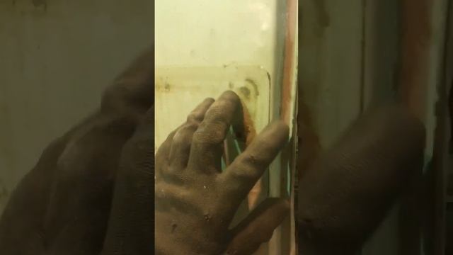 Восстановление уаза буханки. Лопнула шпакля. Ремонт зад дверей. #уаз #буханка смотреть онлайн