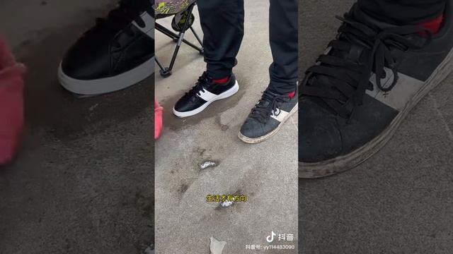 The main idea of using bubble detergent on strangers’ shoes on the street is that they can be qui смотреть онлайн