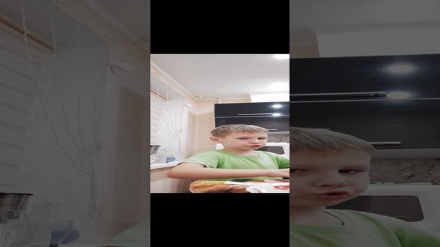 1000003618.mp4 смотреть онлайн