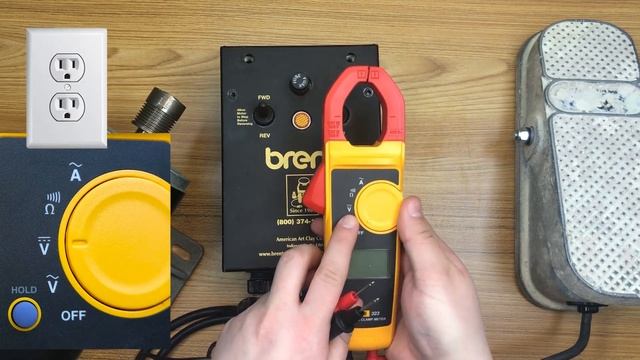 Troubleshooting Brent Potters Wheel: Black Toggle Box смотреть онлайн