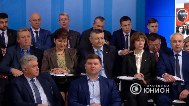 Пушилин отчитал министра образования за ДЮА смотреть онлайн