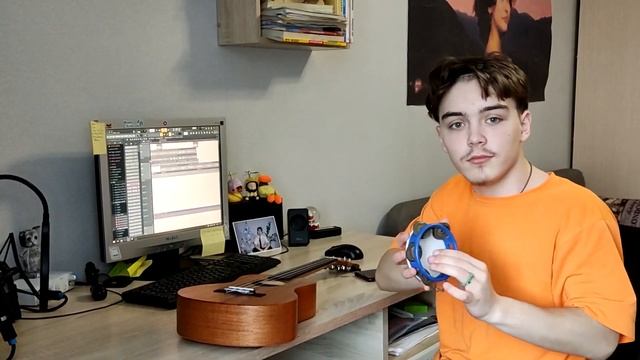 СДЕЛАЛ ТРЕК С УКУЛЕЛЕ смотреть онлайн