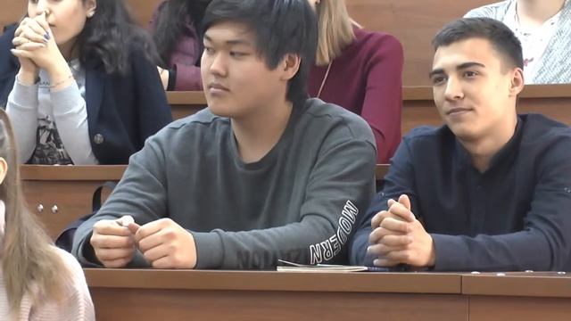 Поэтический слэм в ПГУ смотреть онлайн