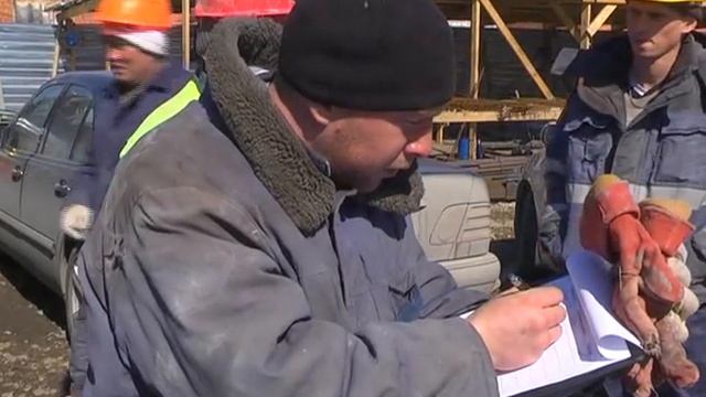Рядовые строители за сохранение полномочий по земле смотреть онлайн