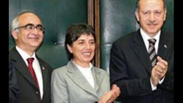 Ali Kenanoğlu Radyo Barış Konuşması смотреть онлайн