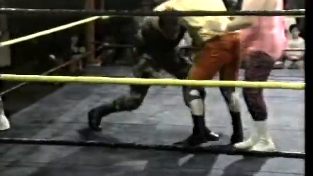 Trash Loosagin (with RD Reynolds) Vs Sgt.Nelson (PWI TV) смотреть онлайн