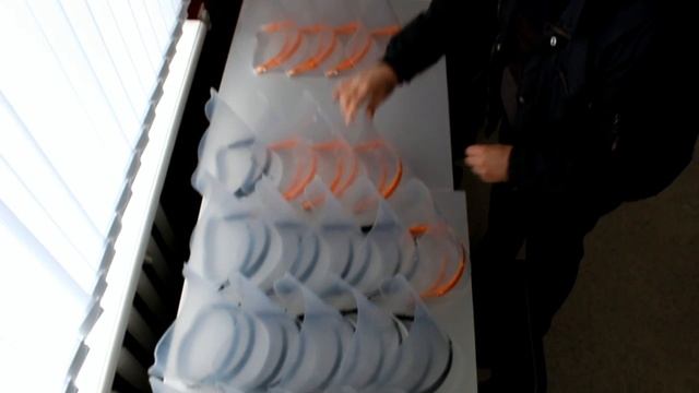 Мейкеры против COVID смотреть онлайн