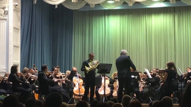 Gilbert Vinter - Hunters Moon For Horn & Orchestra