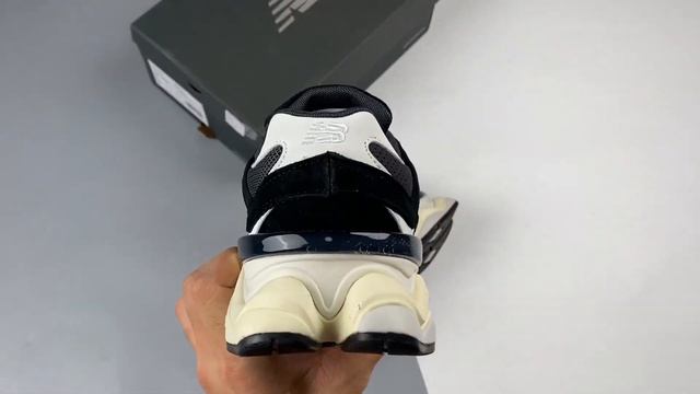 New Balance 9060 Black White U9060AAA смотреть онлайн