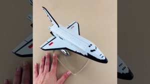 Подарочная настольная модель Буран в масштабе 1:144.