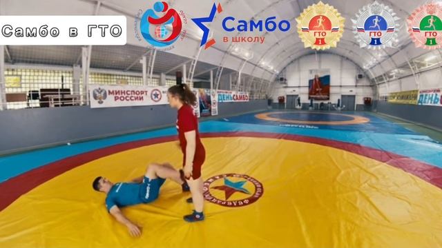 Самозащита. Действия ассистента: выполняет захват спереди за плечи, горло, одежду. смотреть онлайн