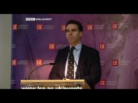 Niall Ferguson - Mary Poppins & Financial History смотреть онлайн