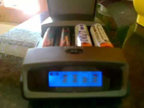 Soshine Hi-Tech LCD NiMH / NiCD Super Quick Charge смотреть онлайн