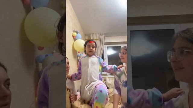 Спеть песню на заданное слово #поем#ЧЕЛЛЕНДЖ#МоникапитомцыиКоманда #топ #тиктоктоп #трендытикток смотреть онлайн