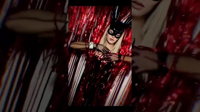 А вы уже решили, что подарить на 23-е февраля? Накидывайте варианты в комментарии? 😈 смотреть онлайн