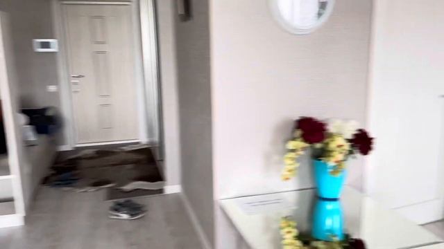 Trip to Ukraine, Kyiv p.2.New Apartment - Mykoly Holeho Street. Переезд в новые апартаменты. Airbnb смотреть онлайн