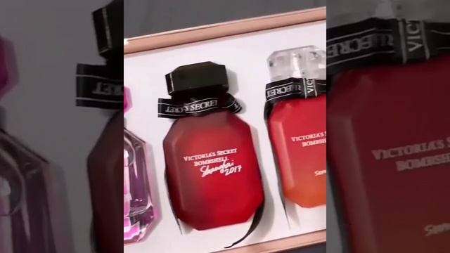 Label Natural Victoria secrete Rose Bud And Vanilla Perfume Fragrance смотреть онлайн