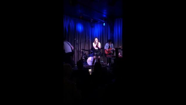 Olivia Henry Live Shows Demo смотреть онлайн