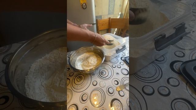Готовим хлеб 🥖 смотреть онлайн