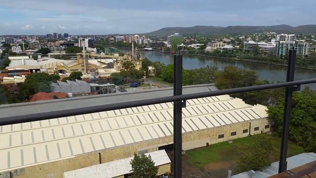 Spice Apartments in Brisbane смотреть онлайн