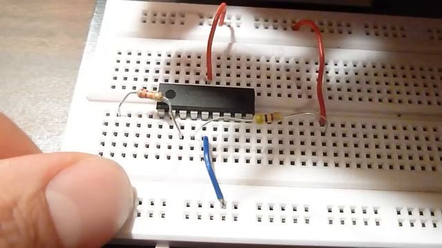 How to program a Picaxe 18x смотреть онлайн