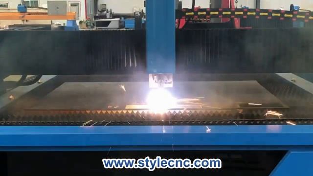 Big size CNC Plasma metal cutting machine with 2*6m working area смотреть онлайн