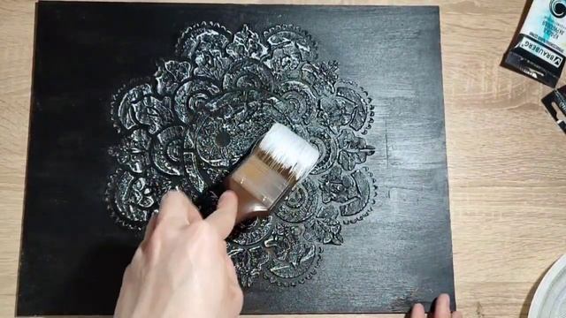 Как нарисовать мандалу текстурной пастой. Интерьерная картина смотреть онлайн