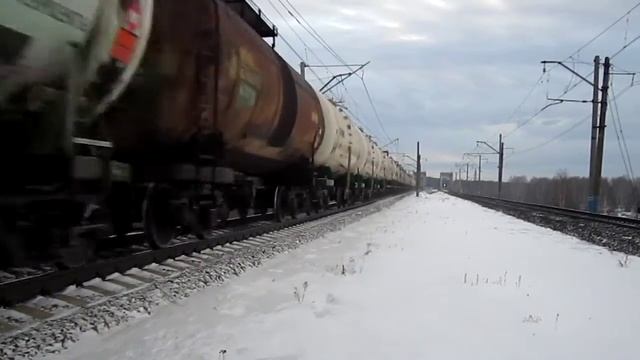 Электровоз ВЛ11-119 с грузовым поздом смотреть онлайн