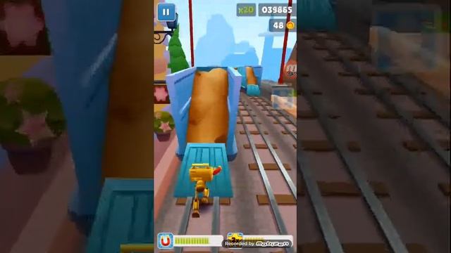 Бегаем от большой белки!!! смотреть онлайн