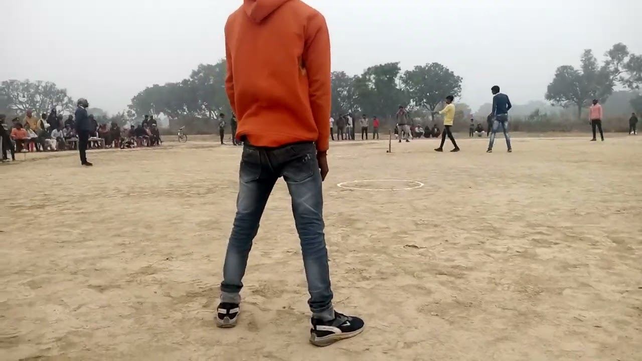 manipur match me bolling karte huye || deshi cricket village tornament jaunpur barsathi смотреть онлайн